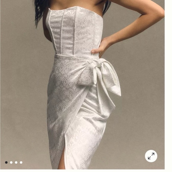 V. Chapman June Corset Jacquard Front-Slit Gown - Picture 3 of 10